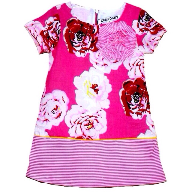 Фото 2: Платье для девочек DKNY в яркий цветочек