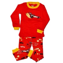 Фото 1: Красная пижама с рисунком Gap baby